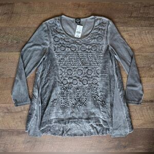 Calstlye Gray Bohemian Lace Crotchet Layered Top NWT Size Medium